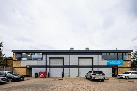 Warehouse to rent, St Martins Way London SW17 0JH