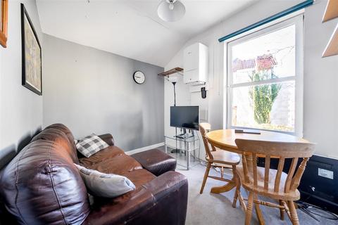 2 bedroom apartment to rent, Coronation Road, Southville Bristol BS3