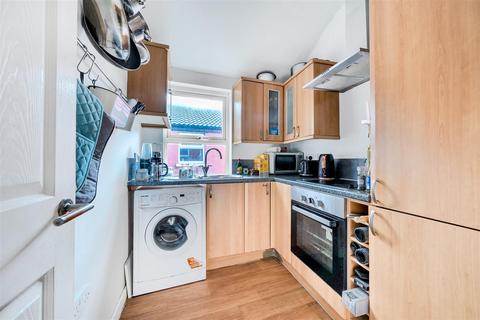 2 bedroom apartment to rent, Coronation Road, Southville Bristol BS3