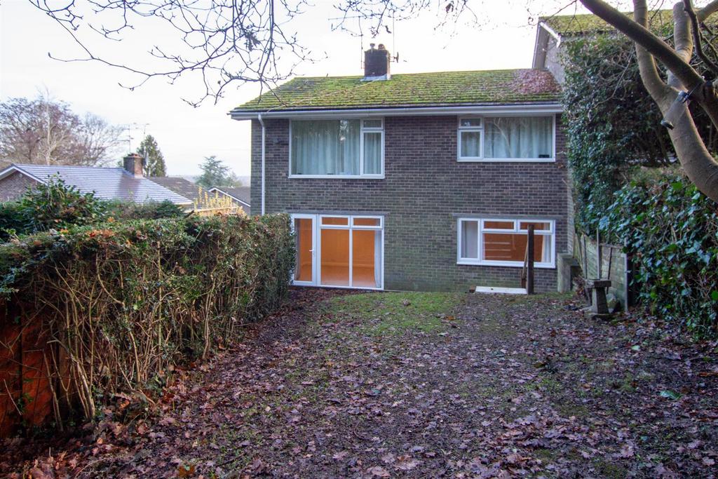 19 High Trees - Rear.jpg