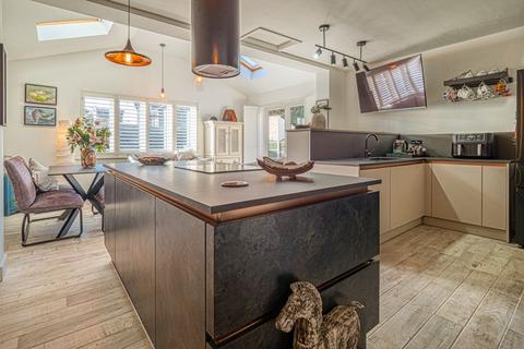 4 bedroom detached house for sale, Stafford Street, Nottingham NG10