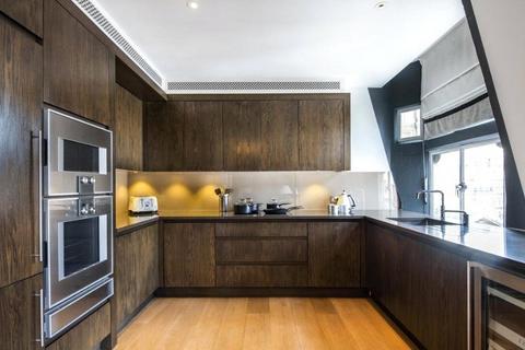 3 bedroom apartment to rent, Duke Street, London W1K