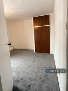 2 bedroom semi-detached house to rent, Chaucer Street, Bungay, NR35