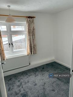 2 bedroom semi-detached house to rent, Chaucer Street, Bungay, NR35