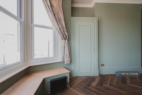 1 bedroom flat to rent, Second Avenue, Cliftonville, Margate, CT9