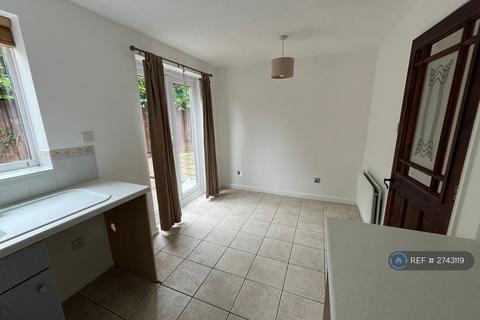 2 bedroom end of terrace house to rent, Guinevere Way, Exeter, EX4