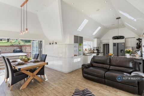 undefined, Cottage, Bordon, GU34