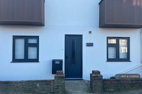 3 bedroom flat to rent, Brighton Road, Lancing, BN15