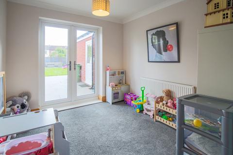 3 bedroom semi-detached house for sale, Whinstone View, Great Ayton, North Yorkshire
