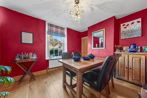 4 bedroom terraced house for sale, The Green, Northampton NN2