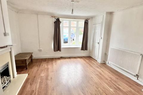 3 bedroom end of terrace house to rent, Alwold Road, Birmingham B29
