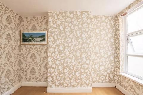 3 bedroom terraced house to rent, Floyer Road, Birmingham B10