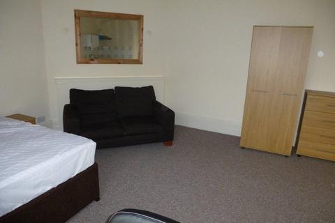 1 bedroom detached house to rent, 1 Hamilton Road, Reading, Berkshire