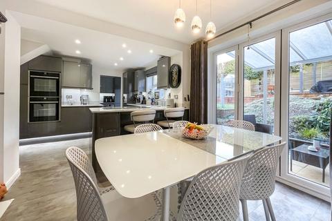 undefined, Highglen Drive,Plympton,PL7 5LA