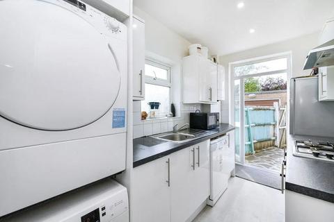 3 bedroom semi-detached house to rent, Goodwood Avenue, Watford, Hertfordshire, WD24