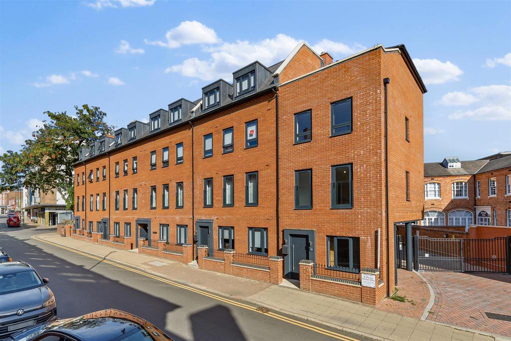 Derngate Place-Plot43-01.jpg