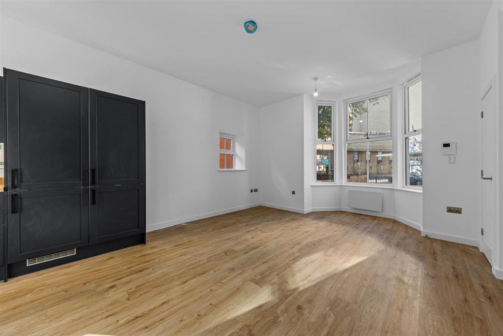 Derngate Place-Plot5-09.jpg