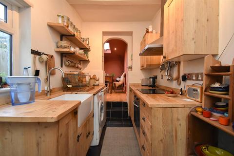 2 bedroom terraced house for sale, Greville Road, Hastings