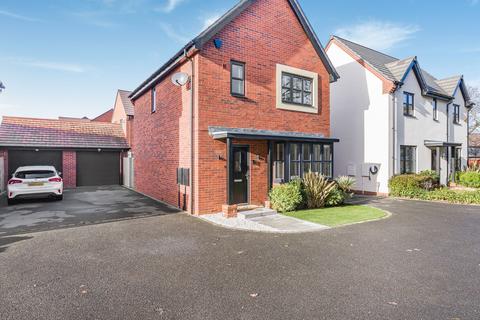 3 bedroom detached house for sale, Murdoch Drive, Shirley, Solihull B90