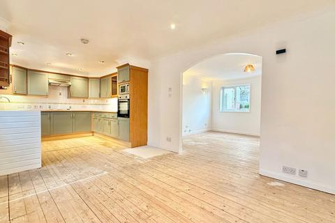 3 bedroom end of terrace house for sale, 43 Ardcroy Road, Croy, IV2 5PL