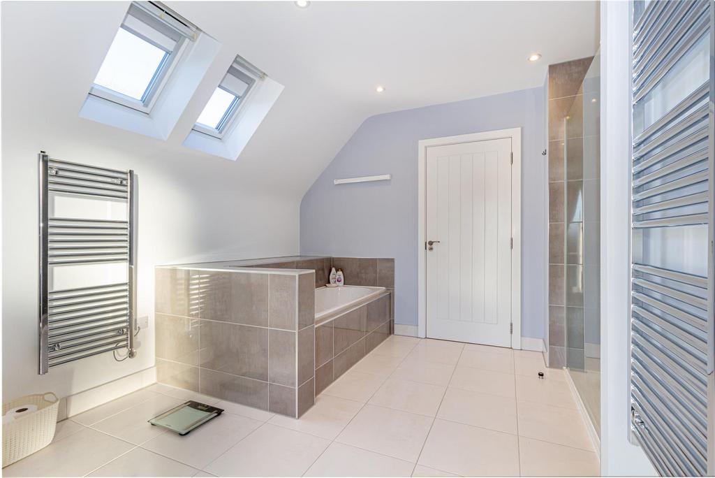 Bathroom-1.jpg