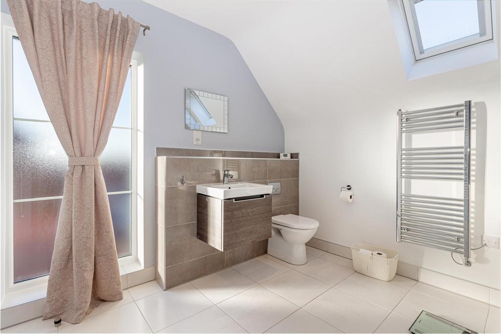 Bathroom-2.jpg
