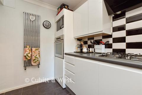 undefined, Jasmine Court, Sutton SM1
