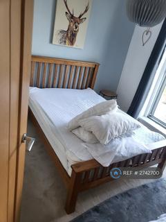 2 bedroom penthouse to rent, Newton Road, Mumbles, Swansea, SA3