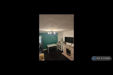 1 bedroom in a flat share to rent, Crown Point Beulah Hill, London, SE19