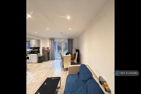 2 bedroom bungalow to rent, Belroyal Lane, Bristol, BS4
