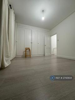 undefined, Latimer Avenue, London, E6