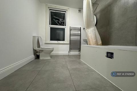 undefined, Latimer Avenue, London, E6