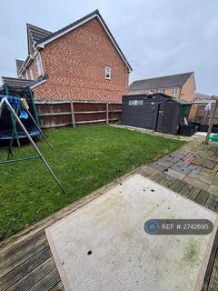 4 bedroom semi-detached house to rent, Redcar Road, Thornaby, Stockton-On-Tees, TS17
