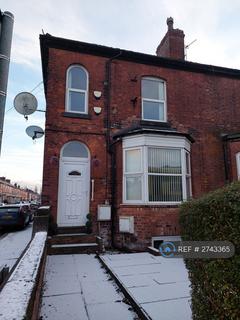 3 bedroom flat to rent, Liverpool Road, Eccles, Manchester, M30