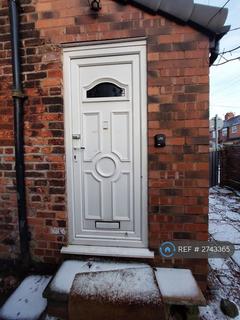 3 bedroom flat to rent, Liverpool Road, Eccles, Manchester, M30