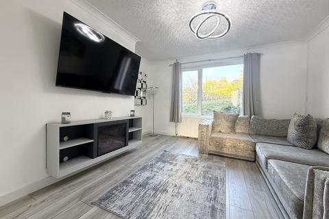 undefined, Cwmbach, Aberdare CF44