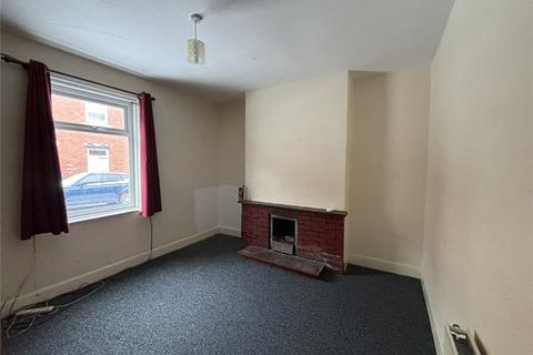 2 bedroom terraced house to rent, Fox Street, County Durham SR7