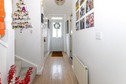undefined, Hopton Grove, Newport Pagnell, Buckinghamshire, MK16