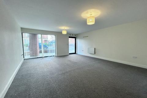 2 bedroom apartment to rent, Stanley Road, Felixstowe