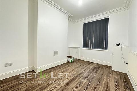 undefined, Linden Street, Leicester