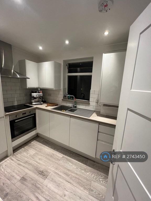 Electric Hob, Fridge Freezer, Washing Machine
