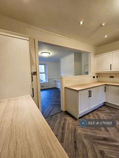 2 bedroom terraced house to rent, Grange Street, Burnley, BB11