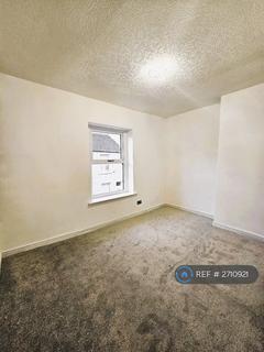 2 bedroom terraced house to rent, Grange Street, Burnley, BB11