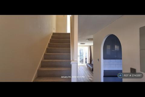 2 bedroom terraced house to rent, Sybil Phoenix Close, London, SE8