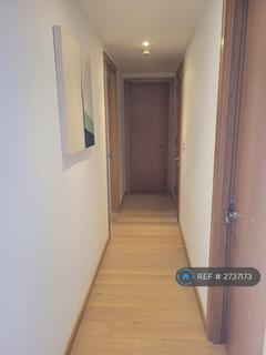2 bedroom flat to rent, Hertsmere Road, London, E14