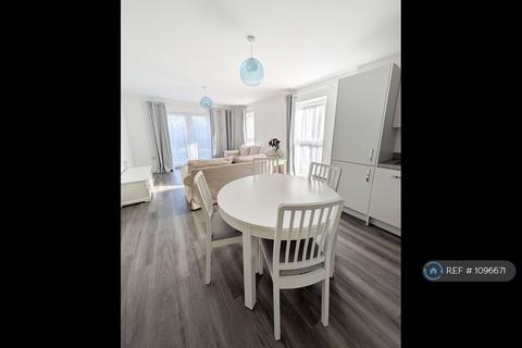 2 bedroom flat to rent, Hook, Hook, RG27