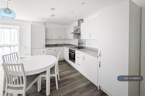 2 bedroom flat to rent, Hook, Hook, RG27