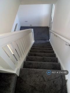 2 bedroom semi-detached house to rent, Crossfell Road, Middlesbrough, TS3