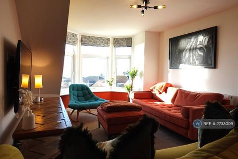 3 bedroom flat to rent, Ardrossan Road, Seamill, West Kilbride, KA23