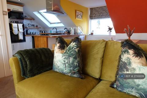 3 bedroom flat to rent, Ardrossan Road, Seamill, West Kilbride, KA23